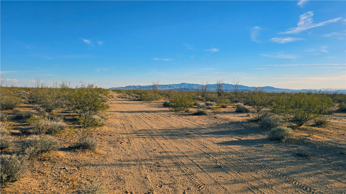 245-24-060 South Roll Road Yucca, AZ 86438 - Photo 12 of 26