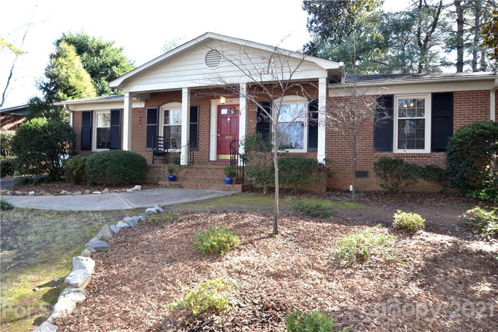 1628 Redcoat Drive Charlotte, NC 28211 - Photo 1 of 24