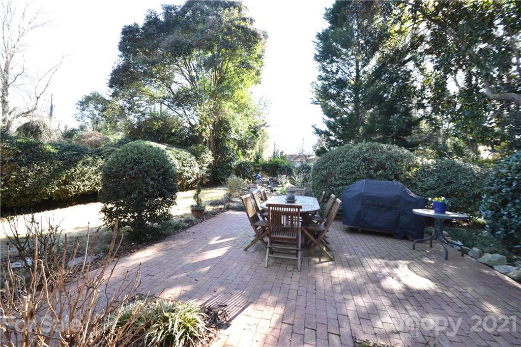 1628 Redcoat Drive Charlotte, NC 28211 - Photo 19 of 24