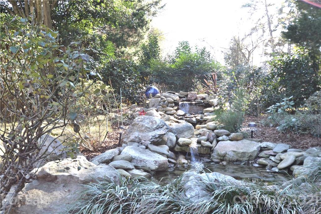 1628 Redcoat Drive Charlotte, NC 28211 - Photo 20 of 24