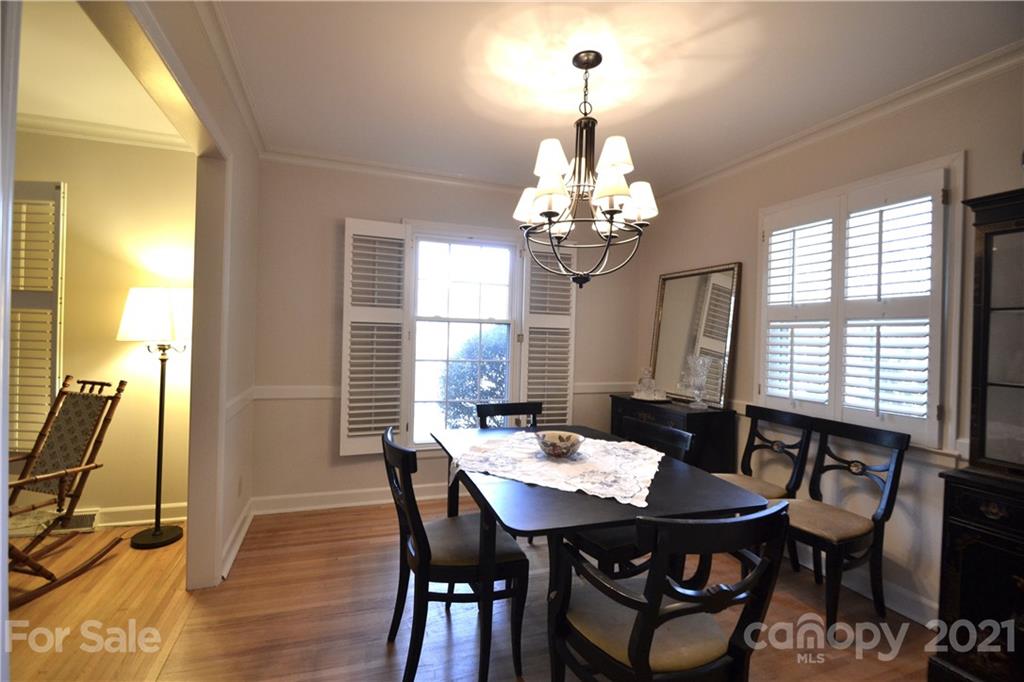 1628 Redcoat Drive Charlotte, NC 28211 - Photo 6 of 24