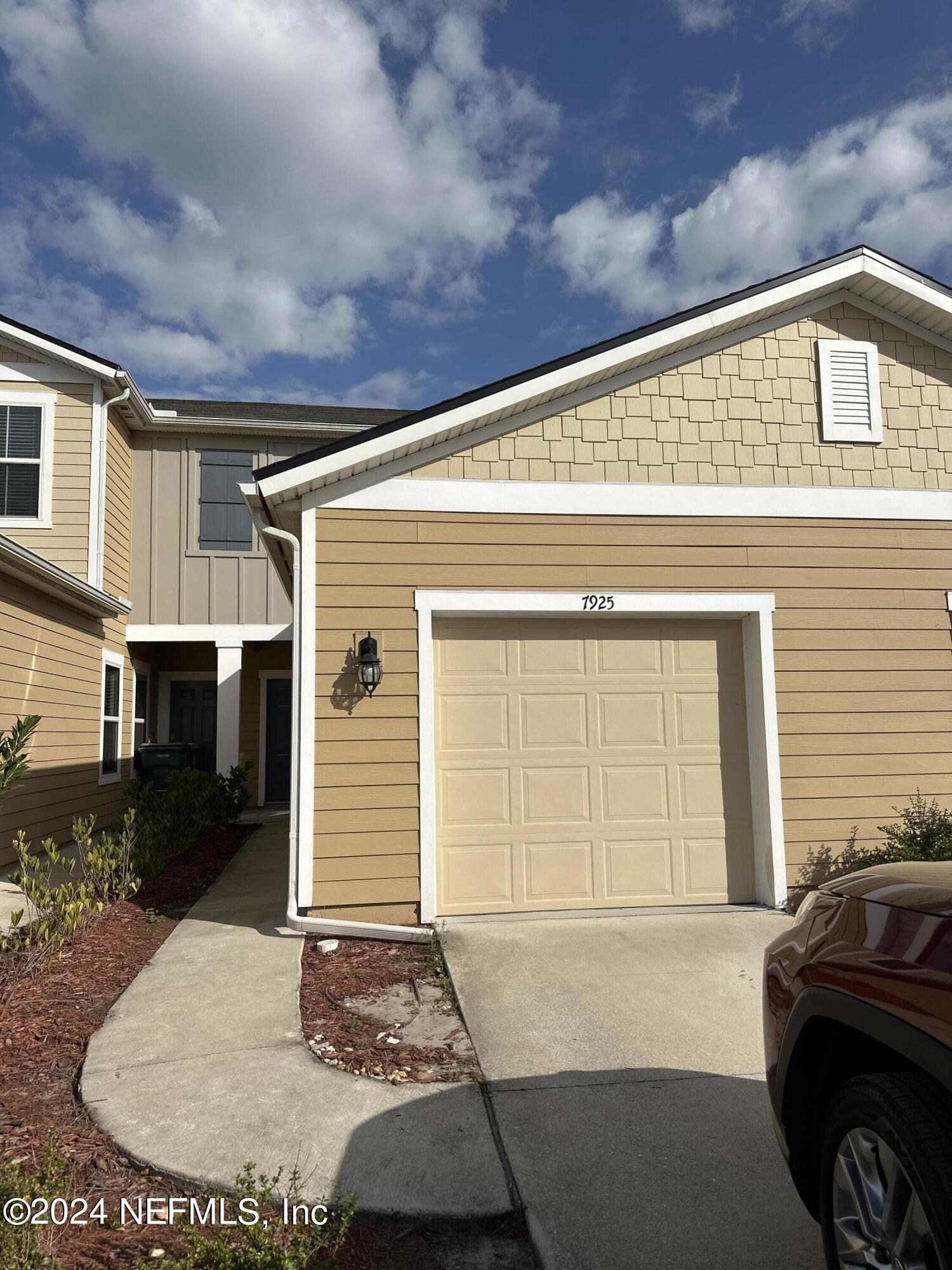 7925 Echo Springs Road Jacksonville, FL 32256 - Photo 1 of 20 image