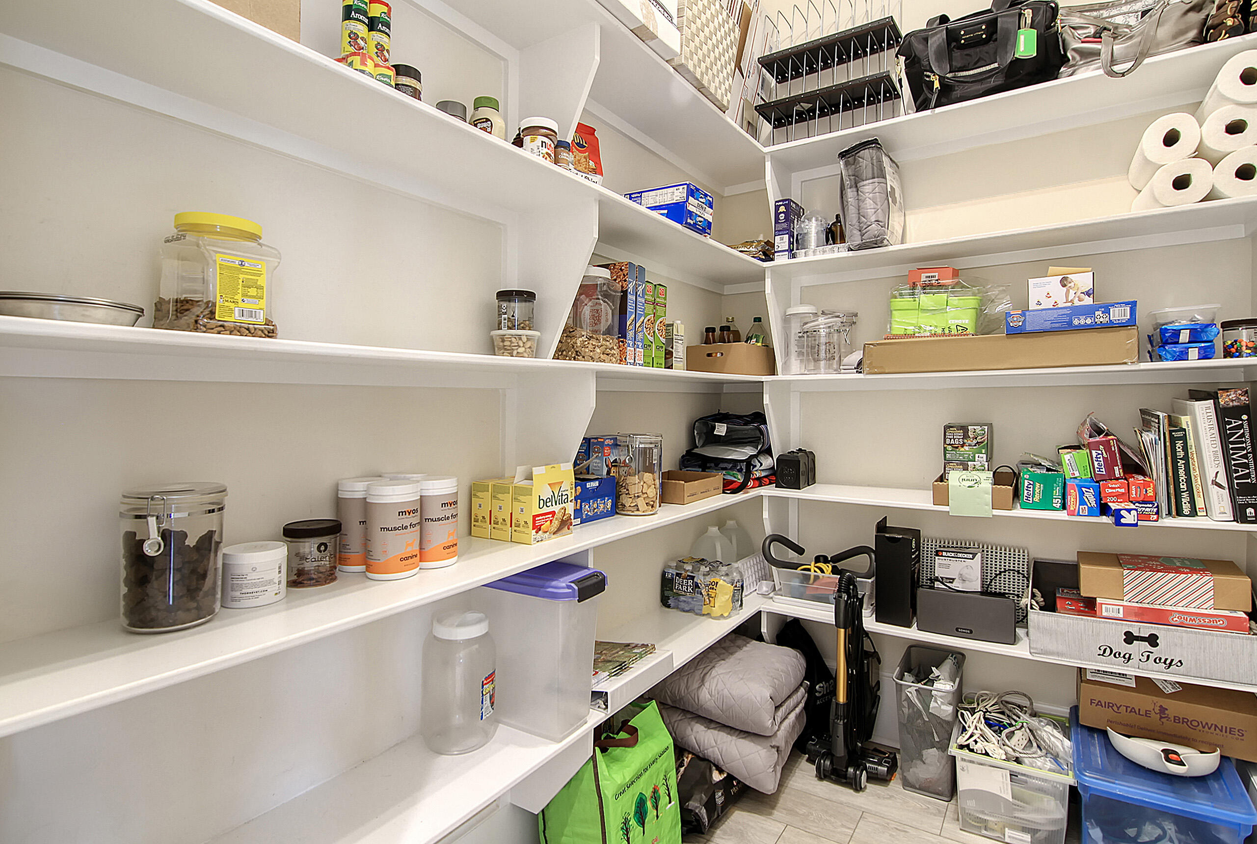 1352 Penshell Place Mount Pleasant, SC 29464 - Photo 23 of 79 CREM_1352 Penshell Place_047