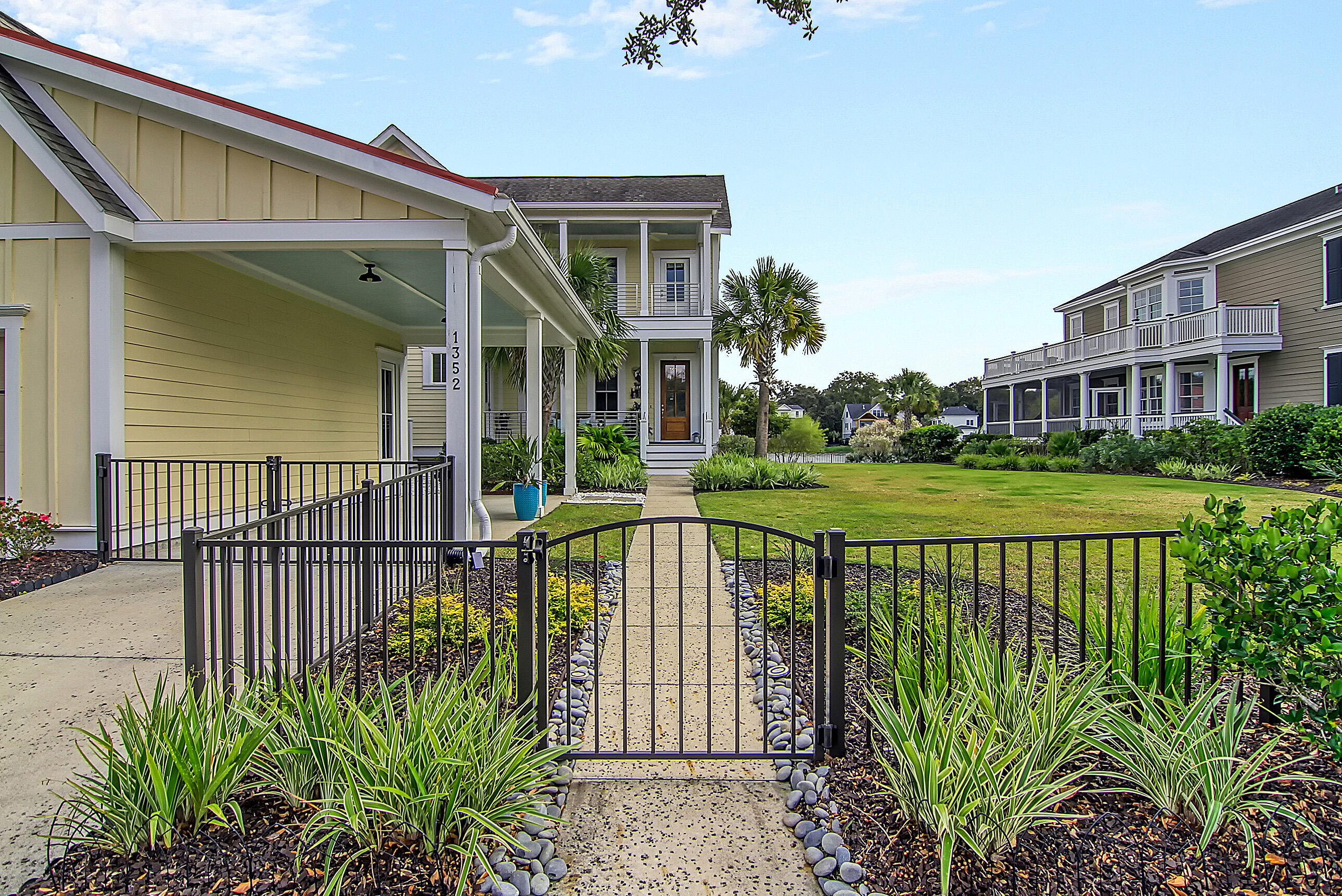 1352 Penshell Place Mount Pleasant, SC 29464 - Photo 61 of 79 CREM_1352 Penshell Pl_077