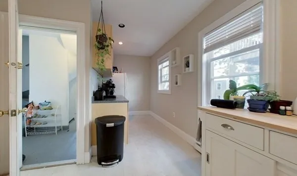 $4,450 | 8 Speridakis Terrace, Unit 1, Cambridge, MA 02139