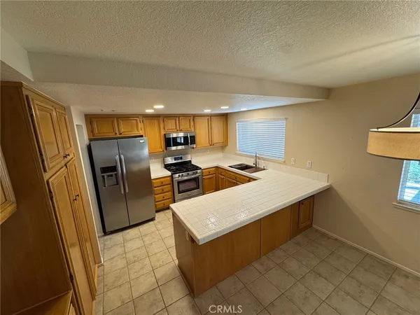 $3,275 | 39495 7 Oaks Drive, Murrieta, CA 92562