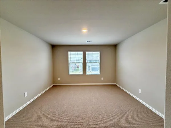 $2,590 | 769 Poppy Lane, Lavon, TX 75166