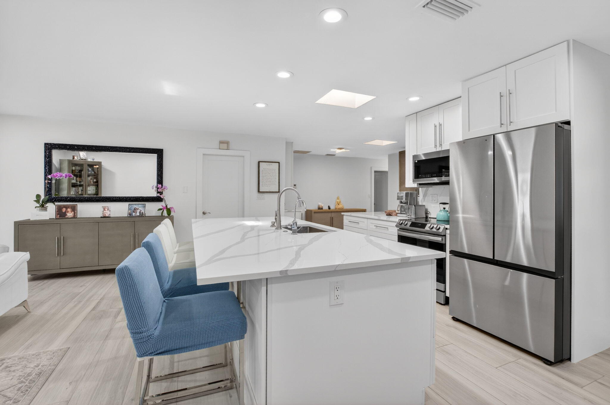 658 Northwest 7th Avenue Boca Raton, FL 33486 - Photo 8 of 37 Kitchen