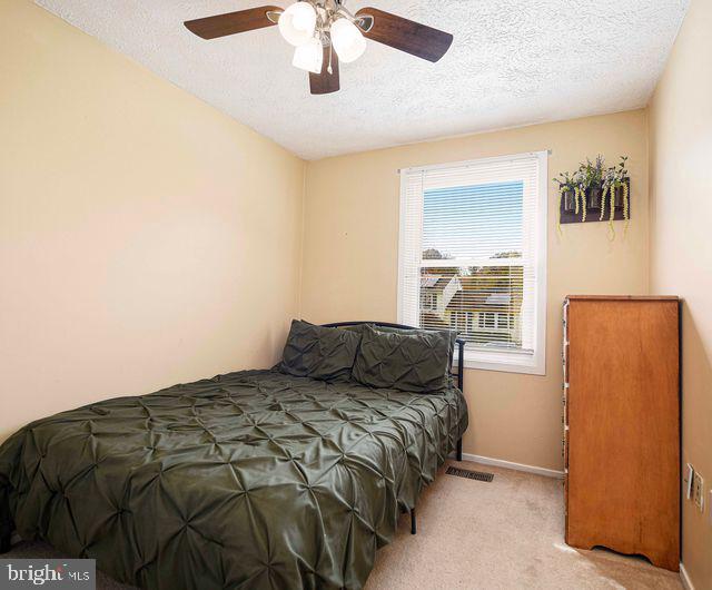 7 Freedom Court Baltimore, MD 21220 - Photo 17 of 45