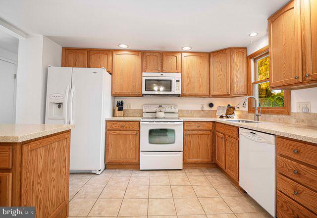 7 Freedom Court Baltimore, MD 21220 - Photo 9 of 45