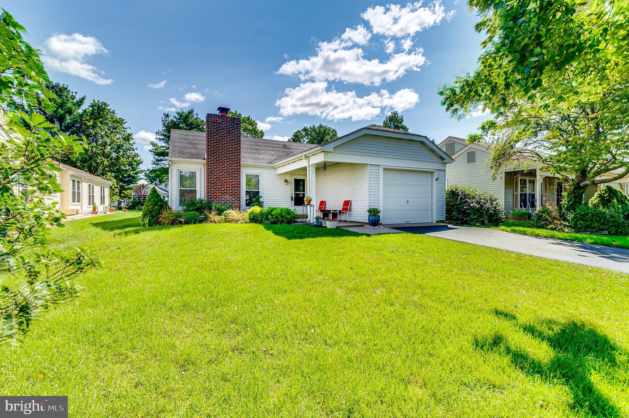 40 Stratford Road Southampton, NJ 08088 - Photo 1 of 22 What a Beauty!
