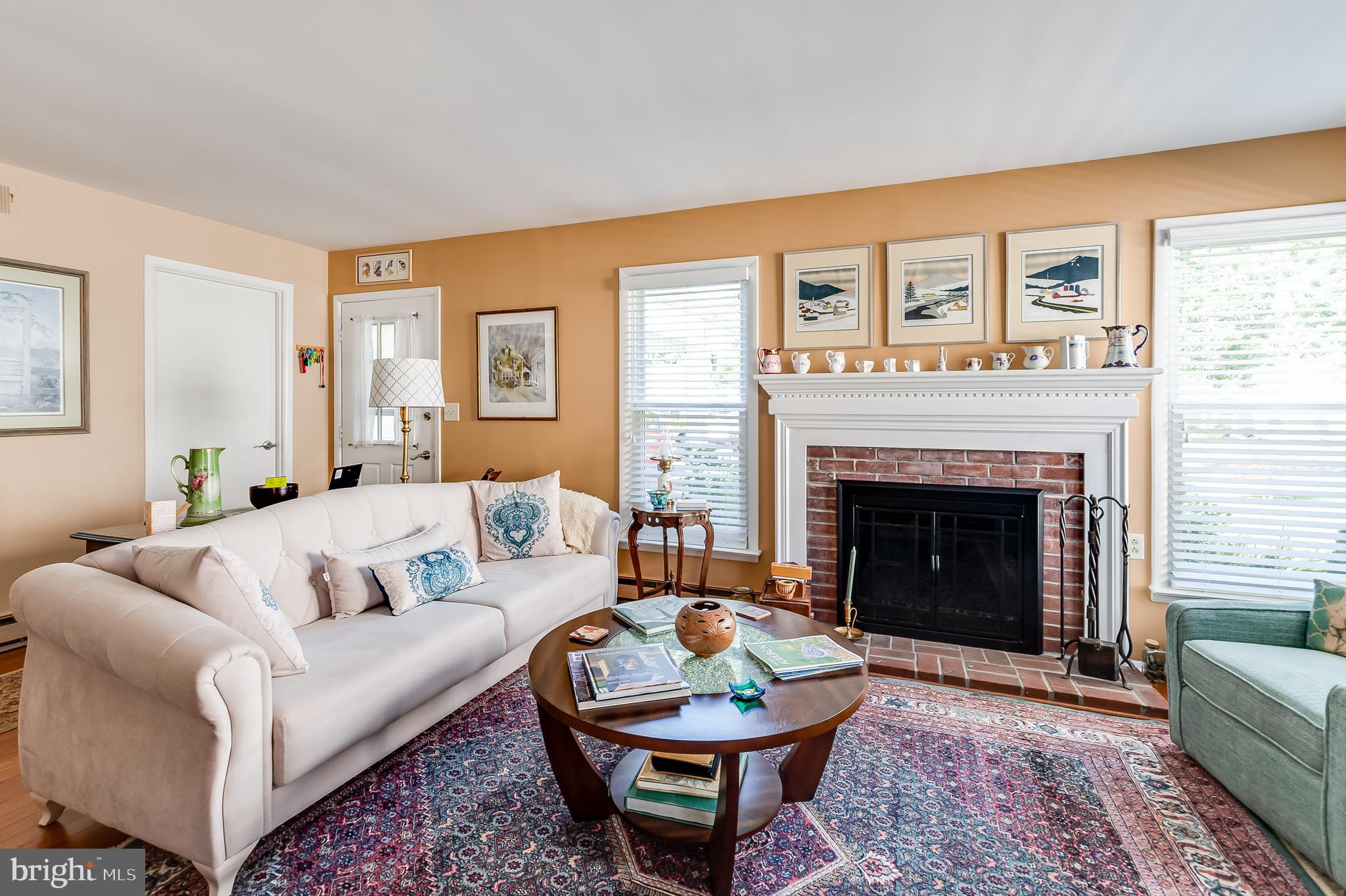 40 Stratford Road Southampton, NJ 08088 - Photo 6 of 22 How Fabulous is this Space?
