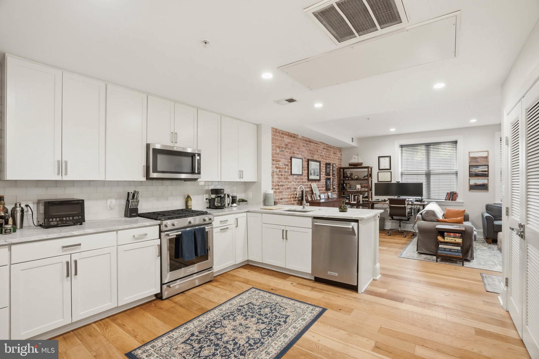 819 D Street Northeast, Unit 4 Washington, DC 20002 - Photo 11 of 28