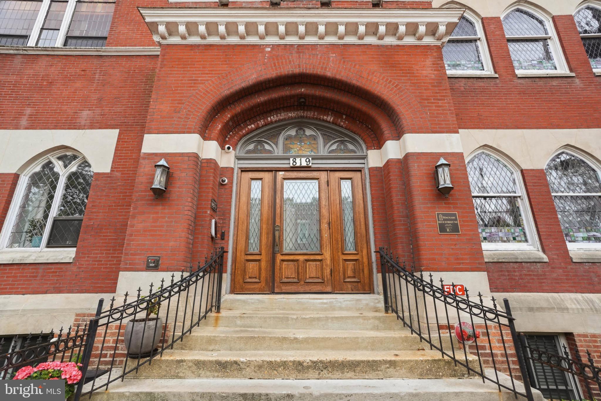 819 D Street Northeast, Unit 4 Washington, DC 20002 - Photo 7 of 28