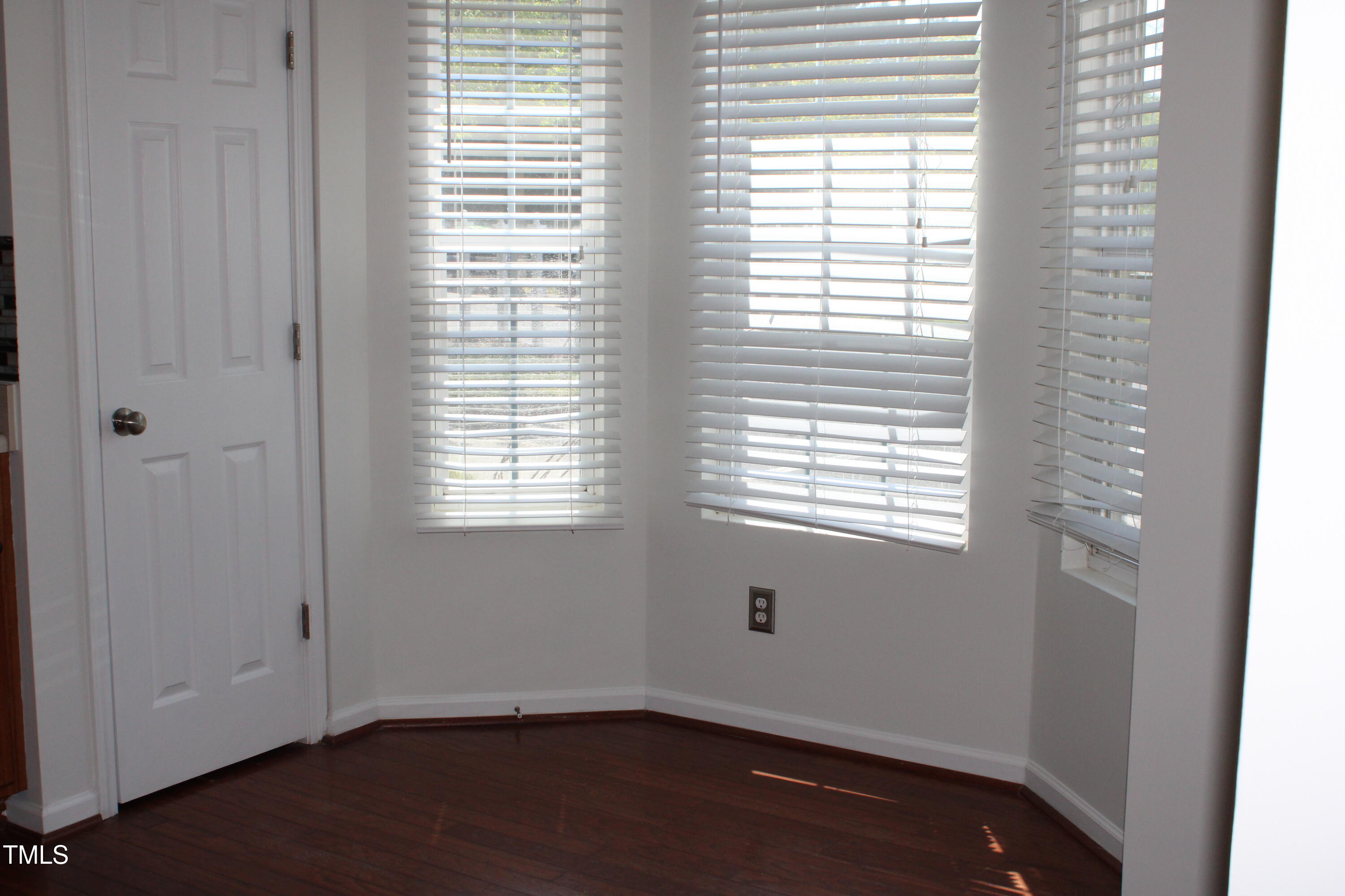 2802 Gross Avenue Wake Forest, NC 27587 - Photo 4 of 20 a room that has a window in it