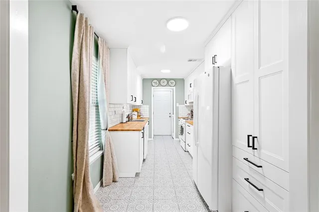 $394,900 | 2308 Oldbridge Drive, Dallas, TX 75228