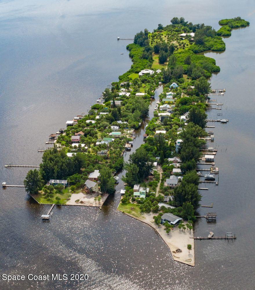 48 Vip Island, Unit B Grant, FL 32949 - Photo 5 of 9 a picture of flowers