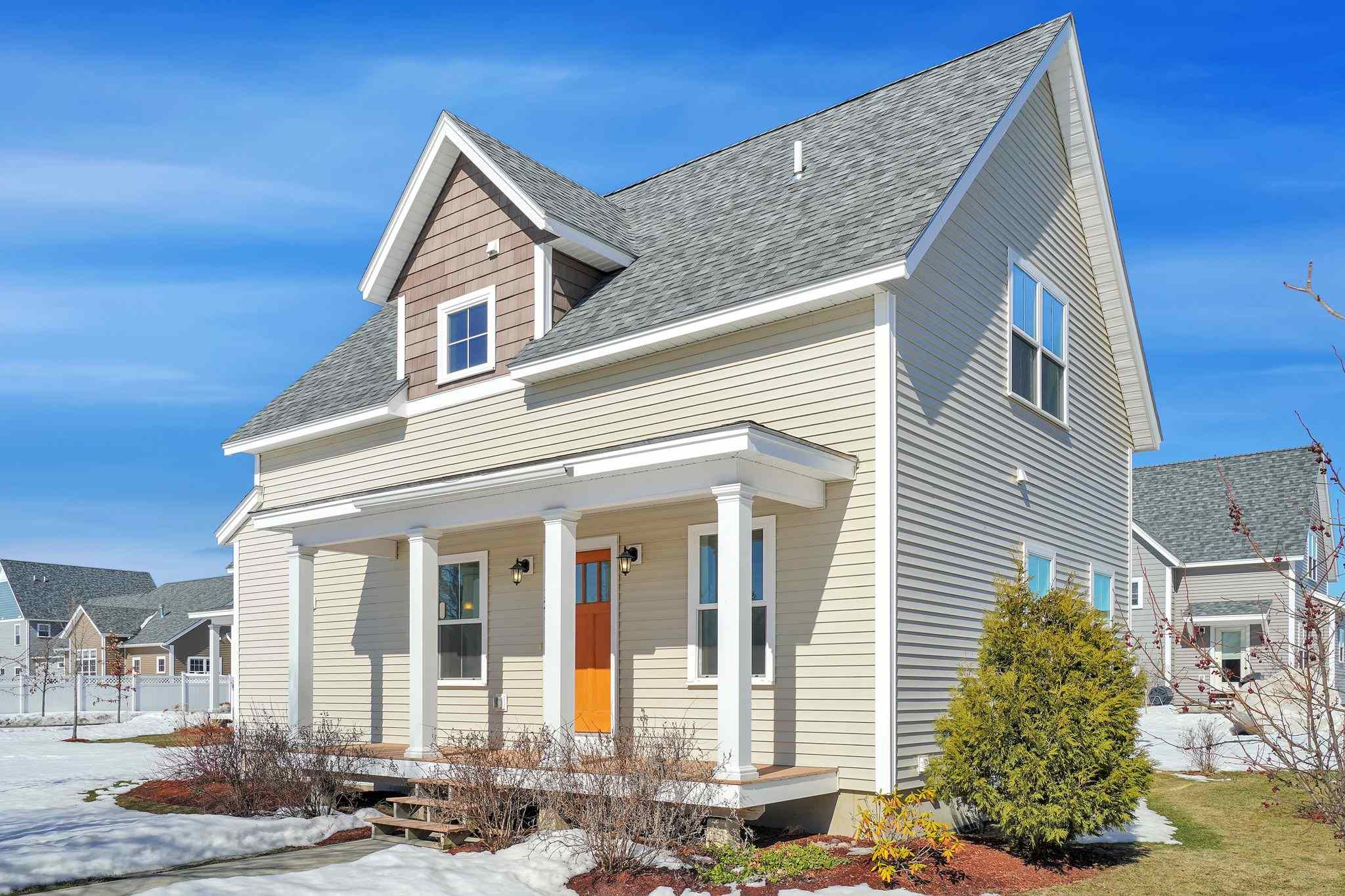 121 Rye Circle South Burlington, VT 05403 - Photo 1 of 1 Gallery Image 1