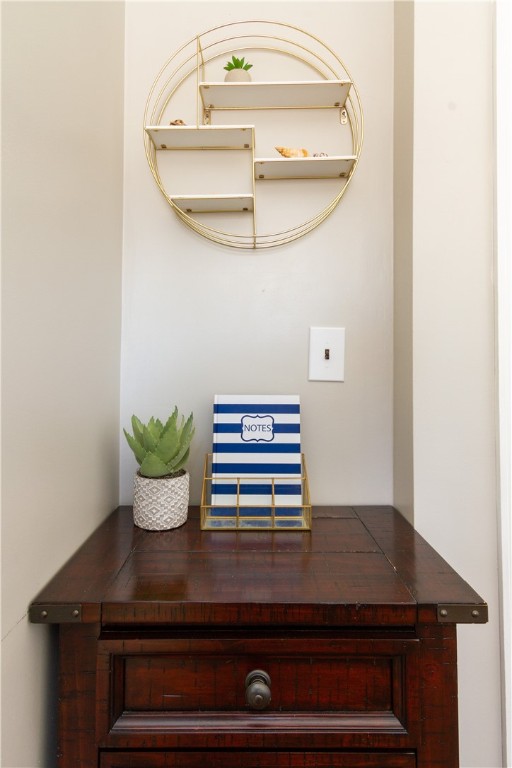 93 Maple Avenue Middletown, RI 02842 - Photo 17 of 29