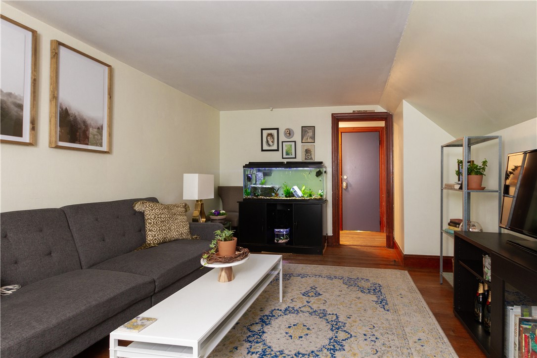 93 Maple Avenue Middletown, RI 02842 - Photo 23 of 29