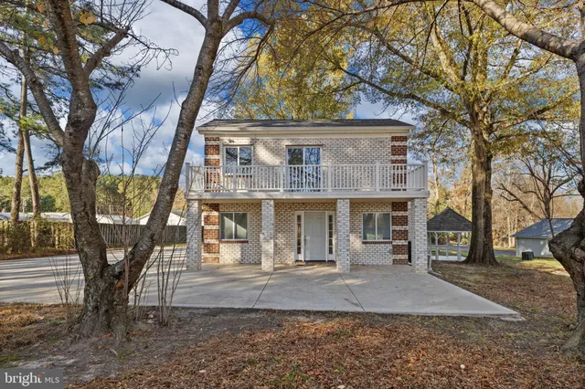 $2,800 | 44 Ravenwood Drive, Fredericksburg, VA 22406