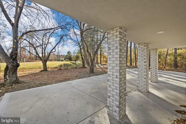 $2,800 | 44 Ravenwood Drive, Fredericksburg, VA 22406