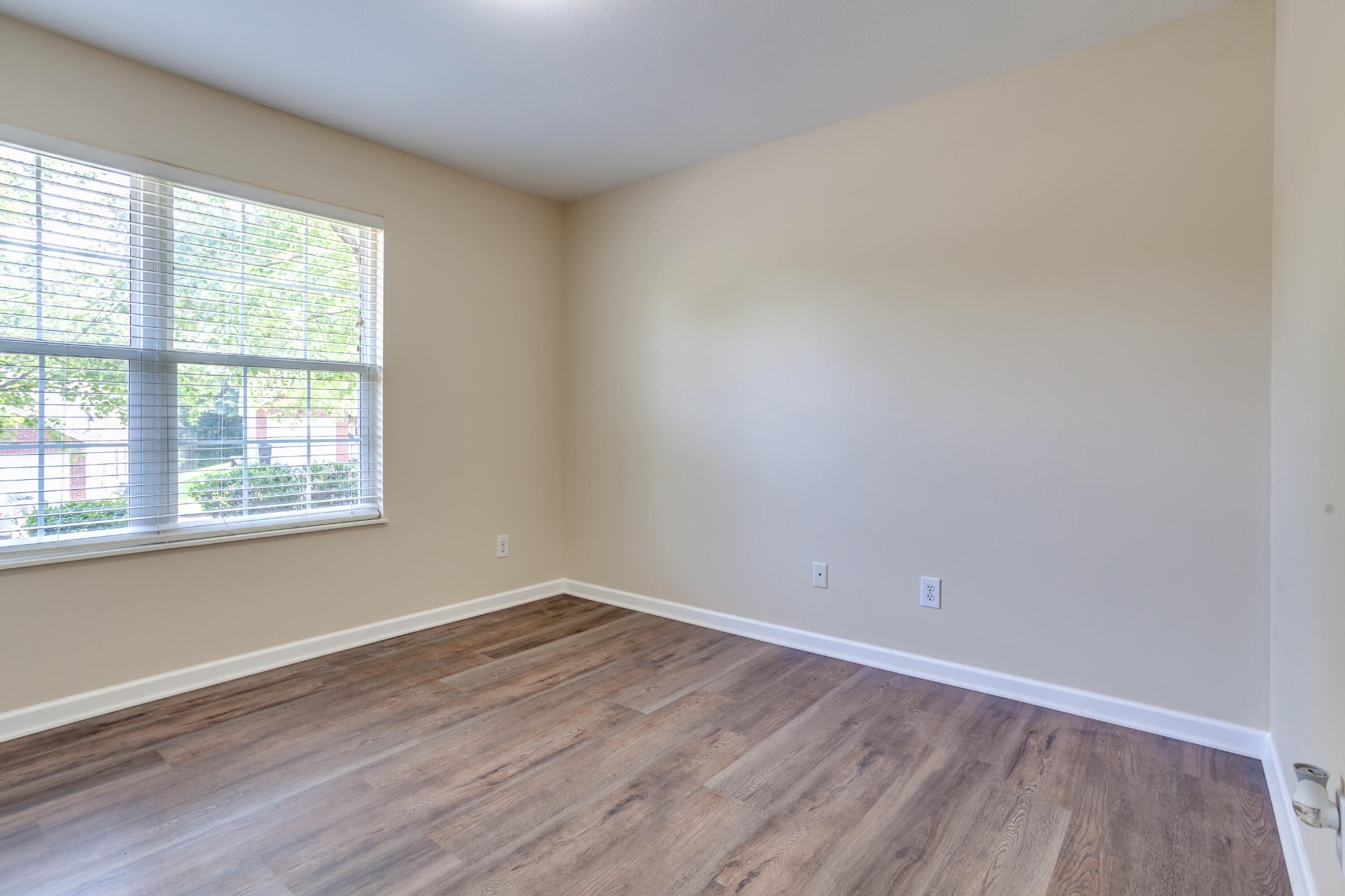 947 Spring Park Road Knoxville, TN 37914 - Photo 18 of 27 Gallery Image 18