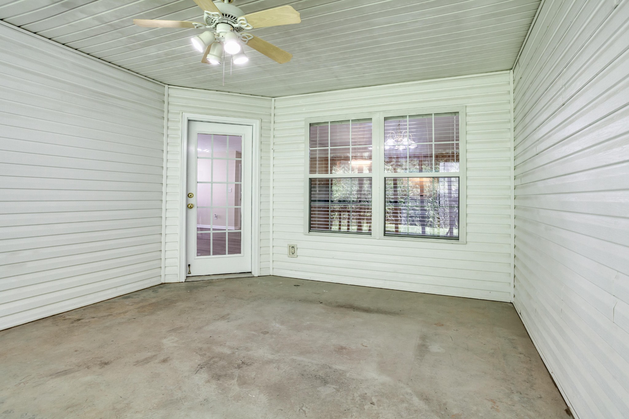 947 Spring Park Road Knoxville, TN 37914 - Photo 23 of 27 Gallery Image 23