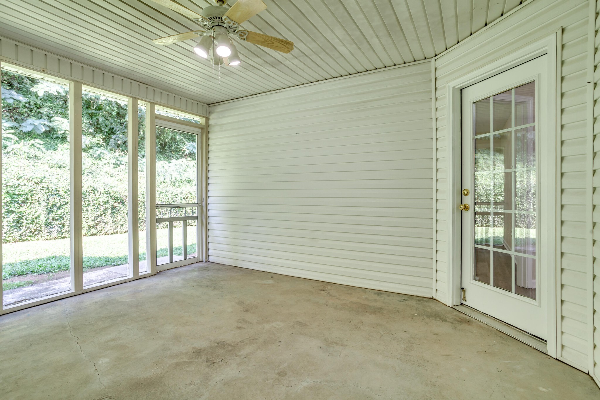 947 Spring Park Road Knoxville, TN 37914 - Photo 24 of 27 Gallery Image 24
