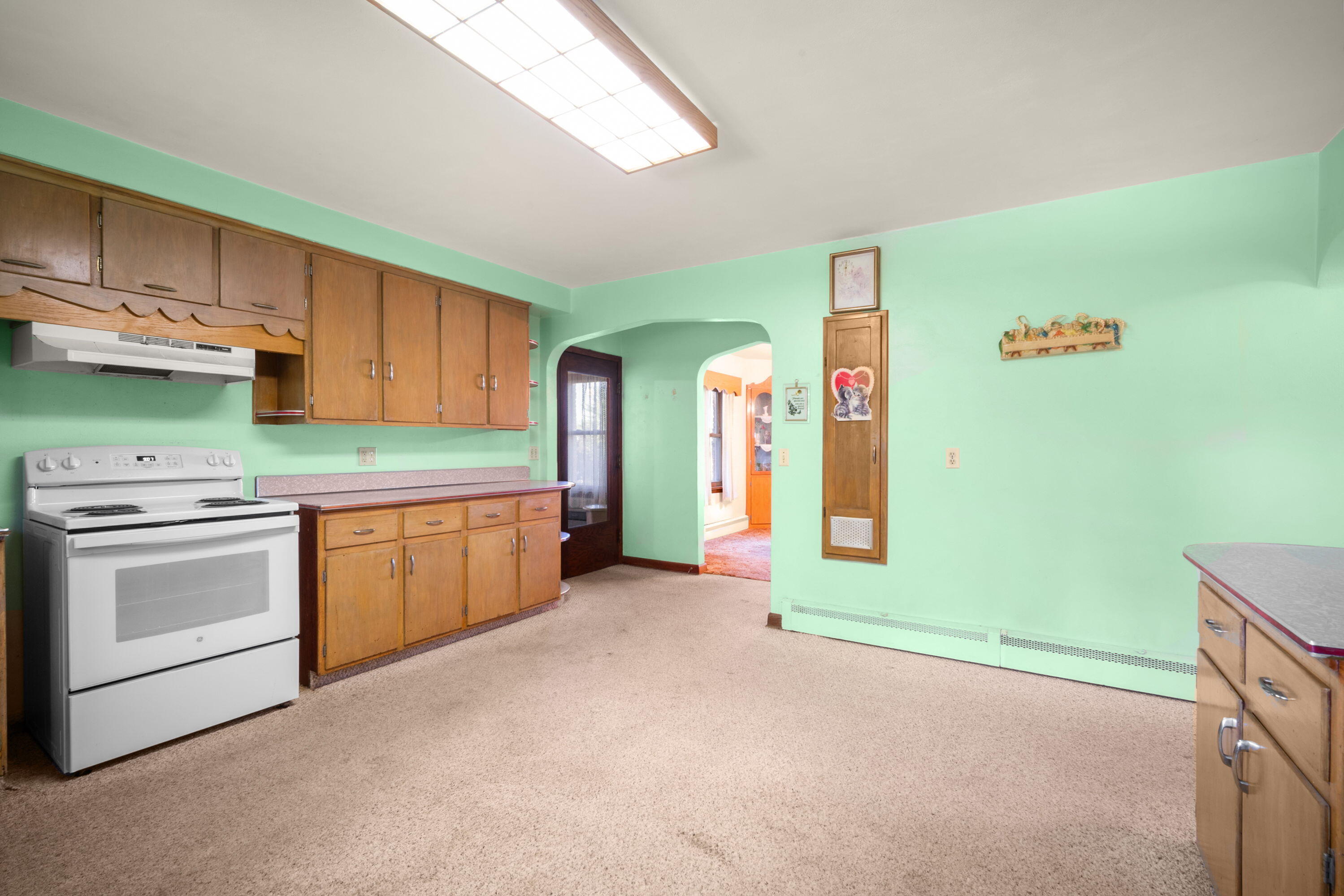 6882 County Highway West Addison, WI 53002 - Photo 11 of 26 Kitchen