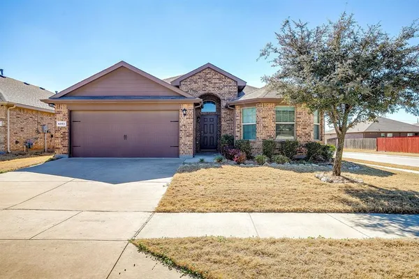 $2,175 | 6353 Skipper Lane, Fort Worth, TX 76179