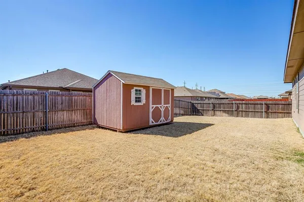 $2,175 | 6353 Skipper Lane, Fort Worth, TX 76179