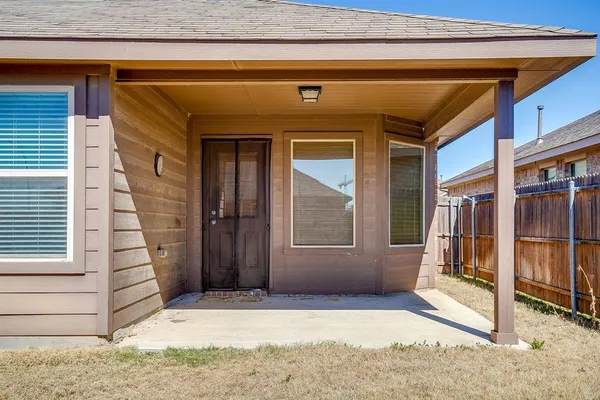 $2,175 | 6353 Skipper Lane, Fort Worth, TX 76179