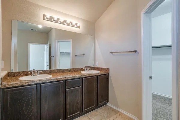$2,175 | 6353 Skipper Lane, Fort Worth, TX 76179