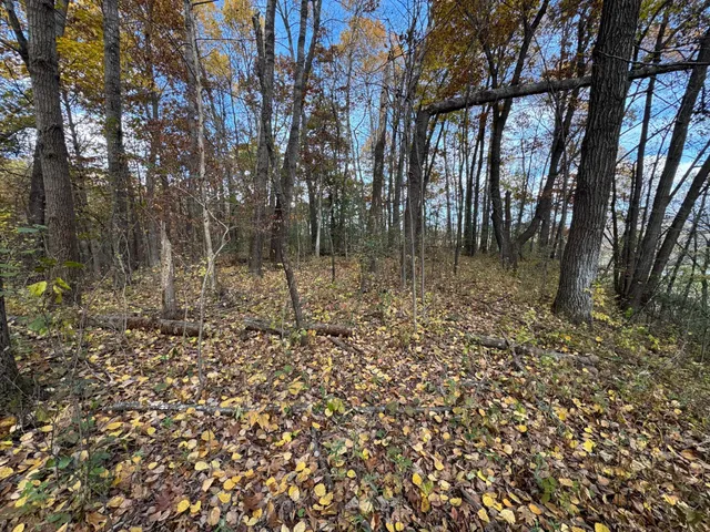 $399,000 | S3399 County Road P, Fountain City, WI 54629