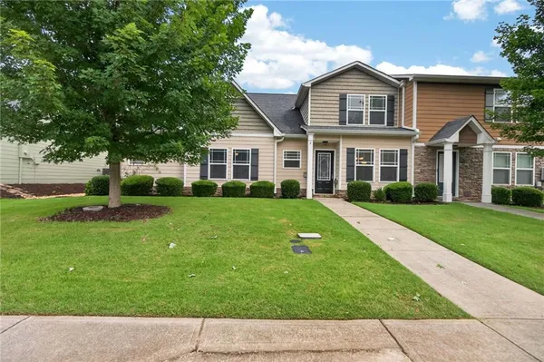 $300,000 | 6145 Garden Circle, Douglasville, GA 30135