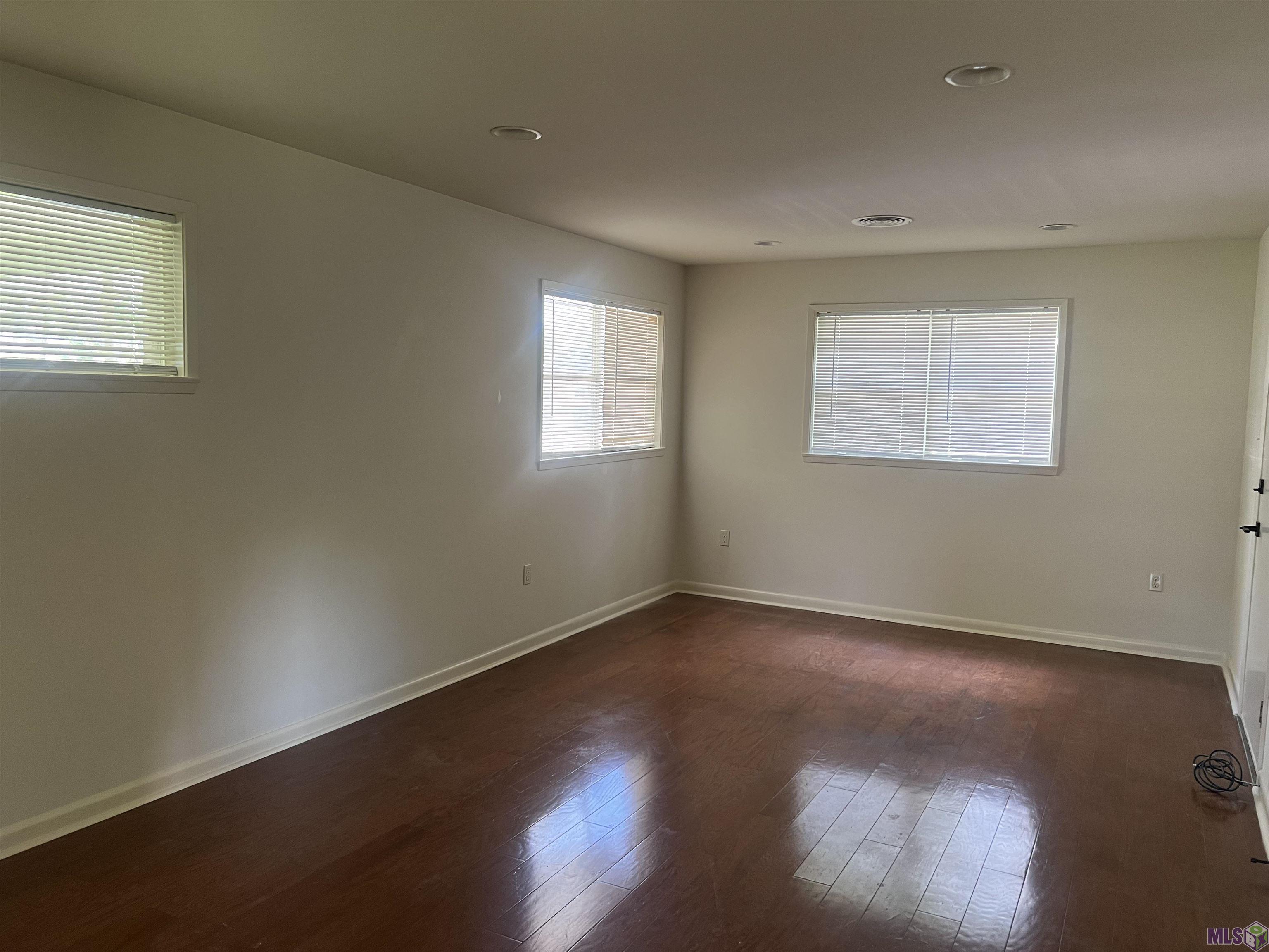 8082 Sholar Drive Baton Rouge, LA 70809 - Photo 5 of 21