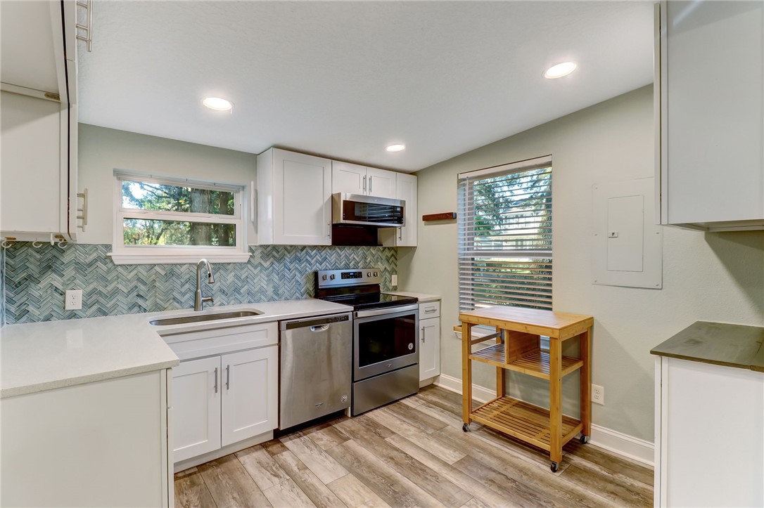 2148 Rayon Road Fernandina Beach, FL 32034 - Photo 10 of 30 Gallery Image 10