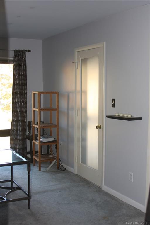 5805 Sharon Road, Unit J Charlotte, NC 28210 - Photo 23 of 33 Gallery Image 23