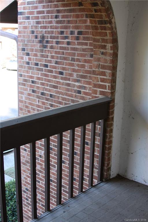 5805 Sharon Road, Unit J Charlotte, NC 28210 - Photo 25 of 33 Gallery Image 25