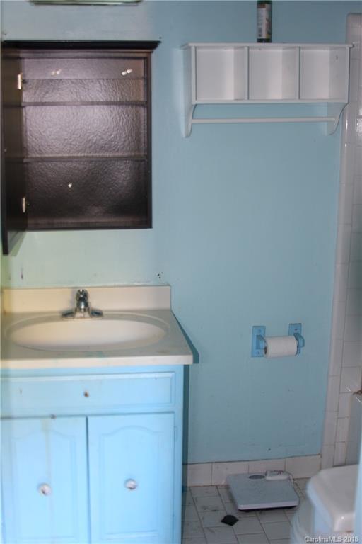 5805 Sharon Road, Unit J Charlotte, NC 28210 - Photo 30 of 33 Gallery Image 30