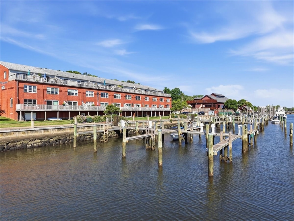 45 Main Street, Unit 302 Wareham, MA 02571 - Photo 32 of 35