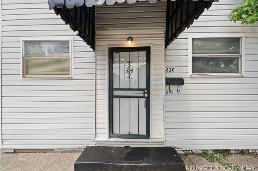 620 West Spring Street New Albany, IN 47150 - Photo 4 of 22