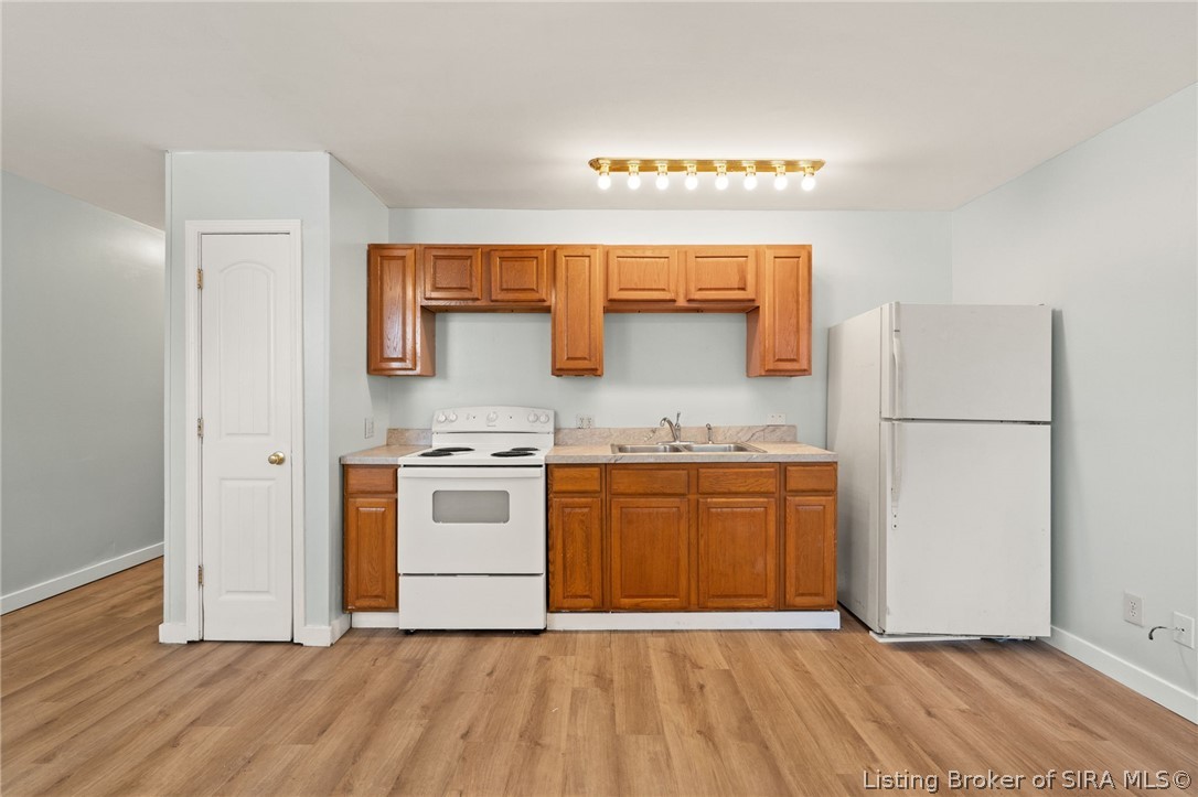 620 West Spring Street New Albany, IN 47150 - Photo 9 of 22