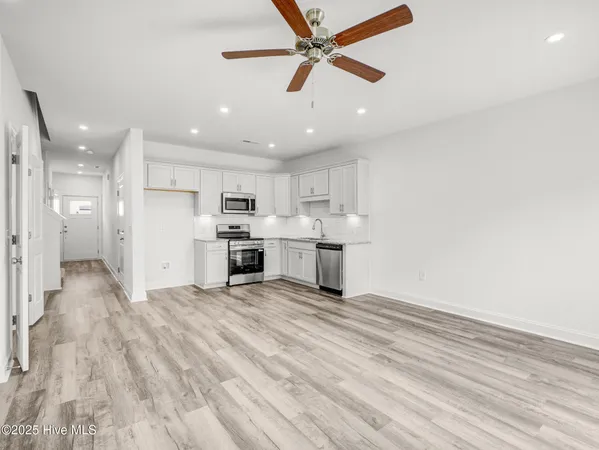 $335,000 | 247 Townhome Lane, Unit 247, Southern Pines, NC 28387
