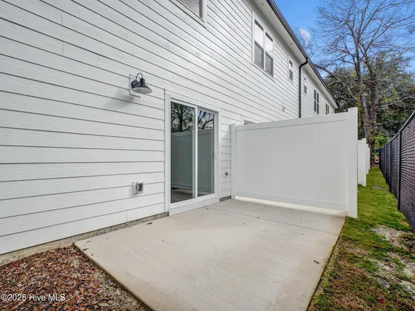 $335,000 | 247 Townhome Lane, Unit 247, Southern Pines, NC 28387