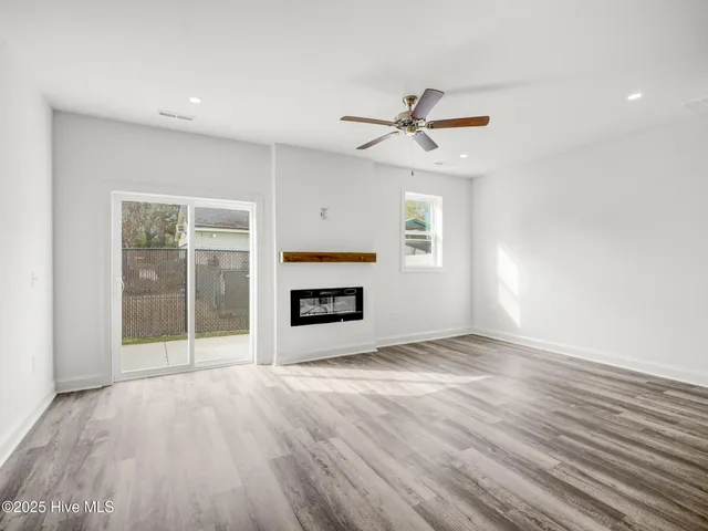 $335,000 | 247 Townhome Lane, Unit 247, Southern Pines, NC 28387