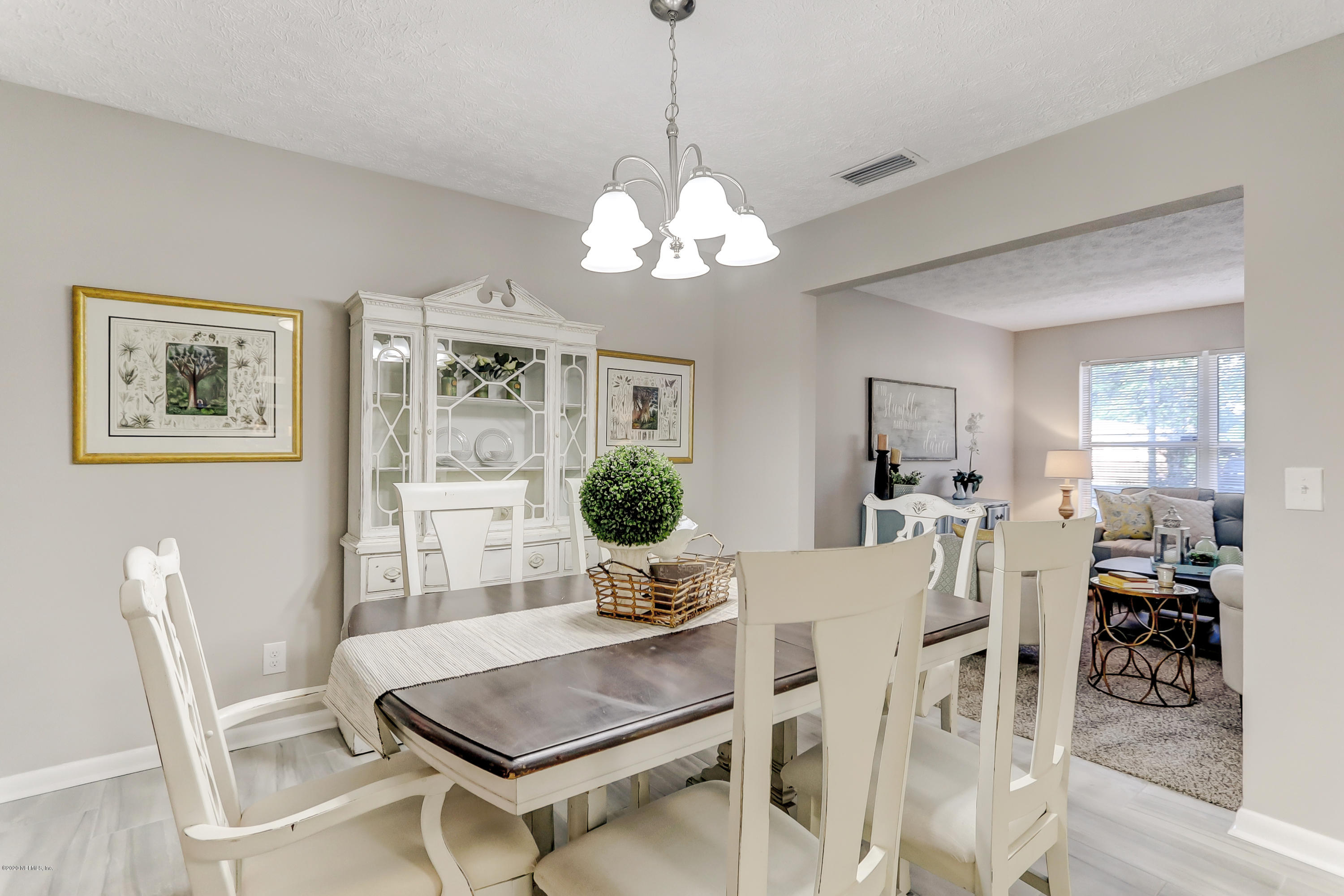 2534 Caladium Road Jacksonville, FL 32211 - Photo 10 of 47 Eat in Kitchen