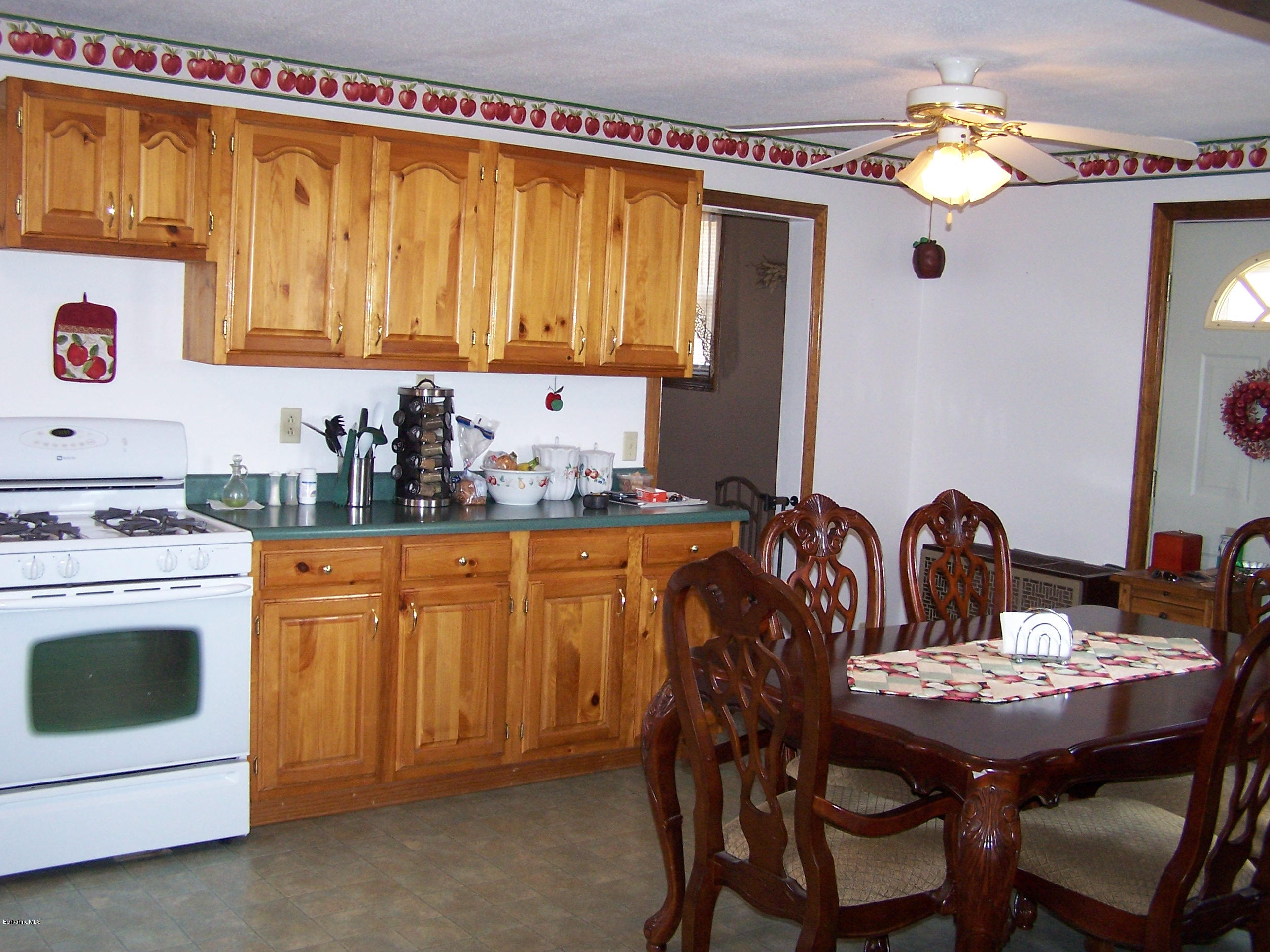 29 S Road Peru, MA 01235 - Photo 5 of 25 a kitchen with a table and chairs