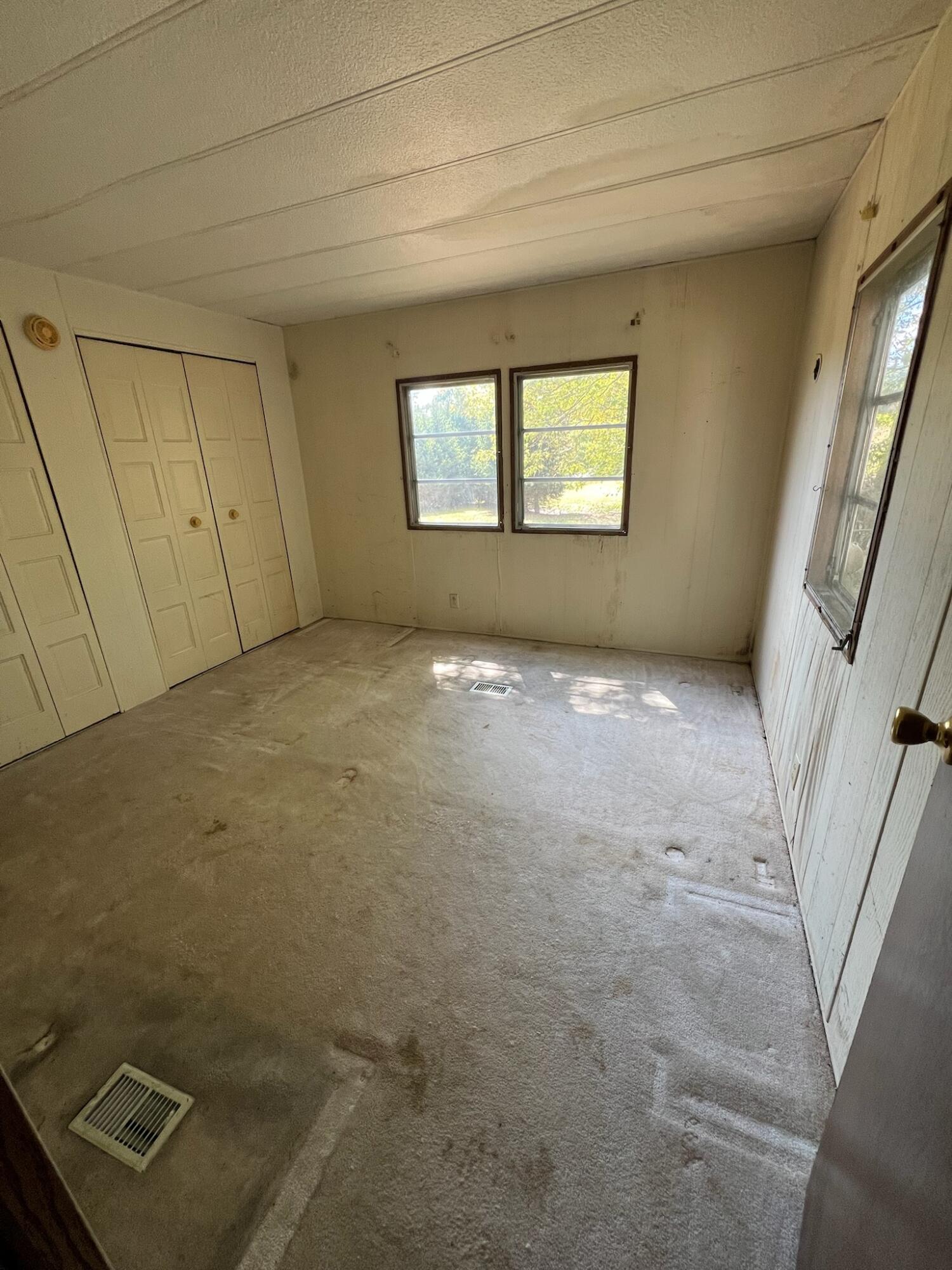 1591 Lawn Road Meadow Bridge, WV 25976 - Photo 14 of 37 Gallery Image 14